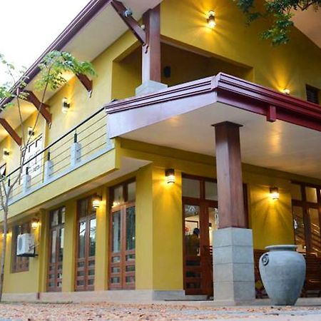 Inlak Garden Hotel Negombo Exteriér fotografie