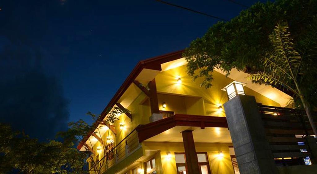 Inlak Garden Hotel Negombo Exteriér fotografie